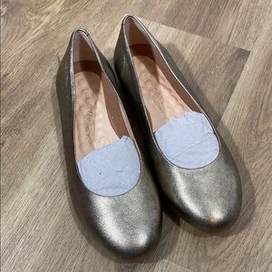 Walking Cradles Old Gold Antique Metallic Bronwyn Ballet Flats size 7.5W
